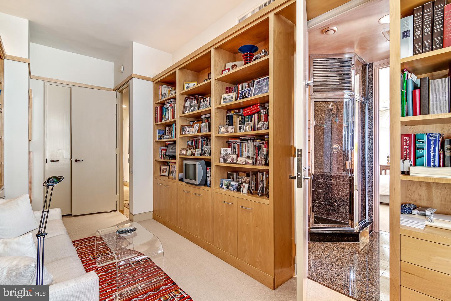 1830 Rittenhouse Square, Unit 9C Philadelphia, PA 19103 - Photo 22 of 36 Gallery Image 22