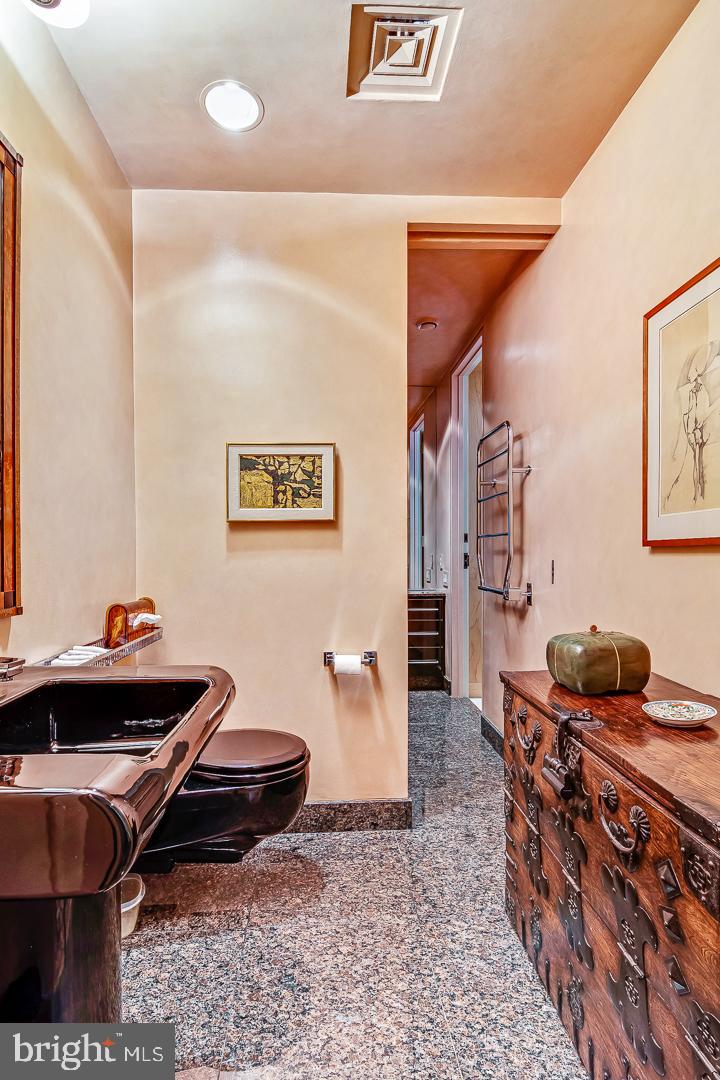 1830 Rittenhouse Square, Unit 9C Philadelphia, PA 19103 - Photo 24 of 36 Gallery Image 24