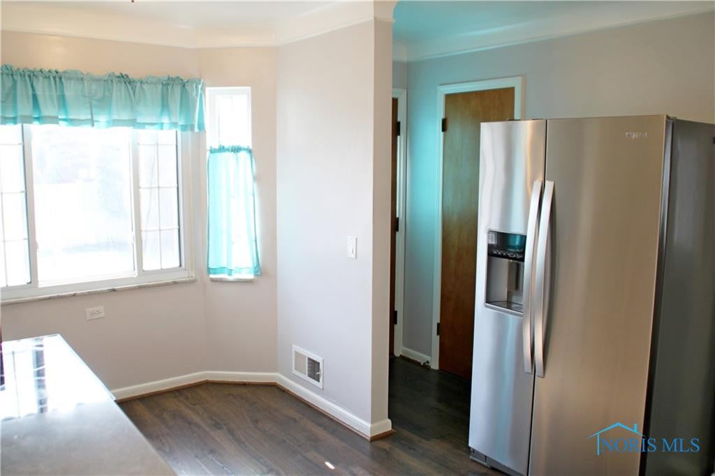 3752 Bowen Road Toledo, OH 43613 - Photo 11 of 38 Gallery Image 11