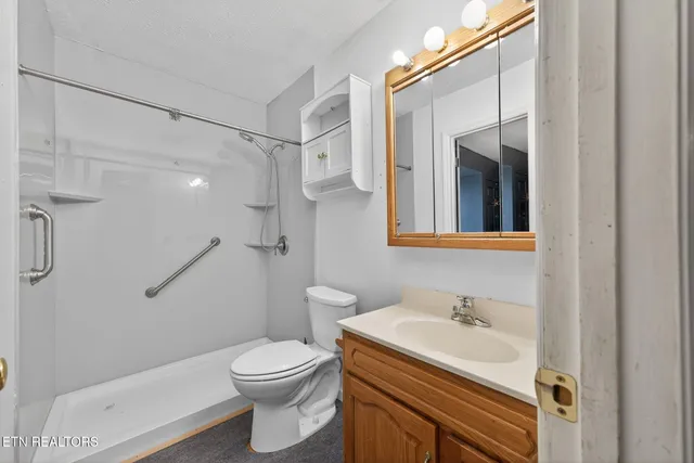 $274,900 | 1296 Paint Rock Road, Kingston, TN 37763