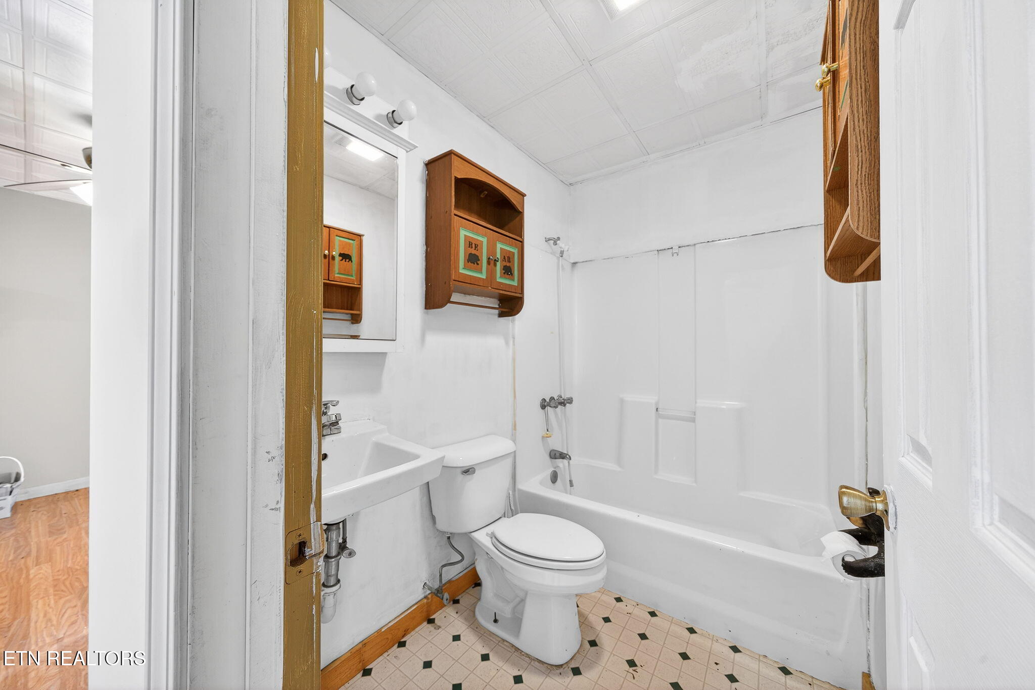 1296 Paint Rock Road Kingston, TN 37763 - Photo 23 of 34 32-web-or-mls-1296 Paint Rock Rd_139_TNP