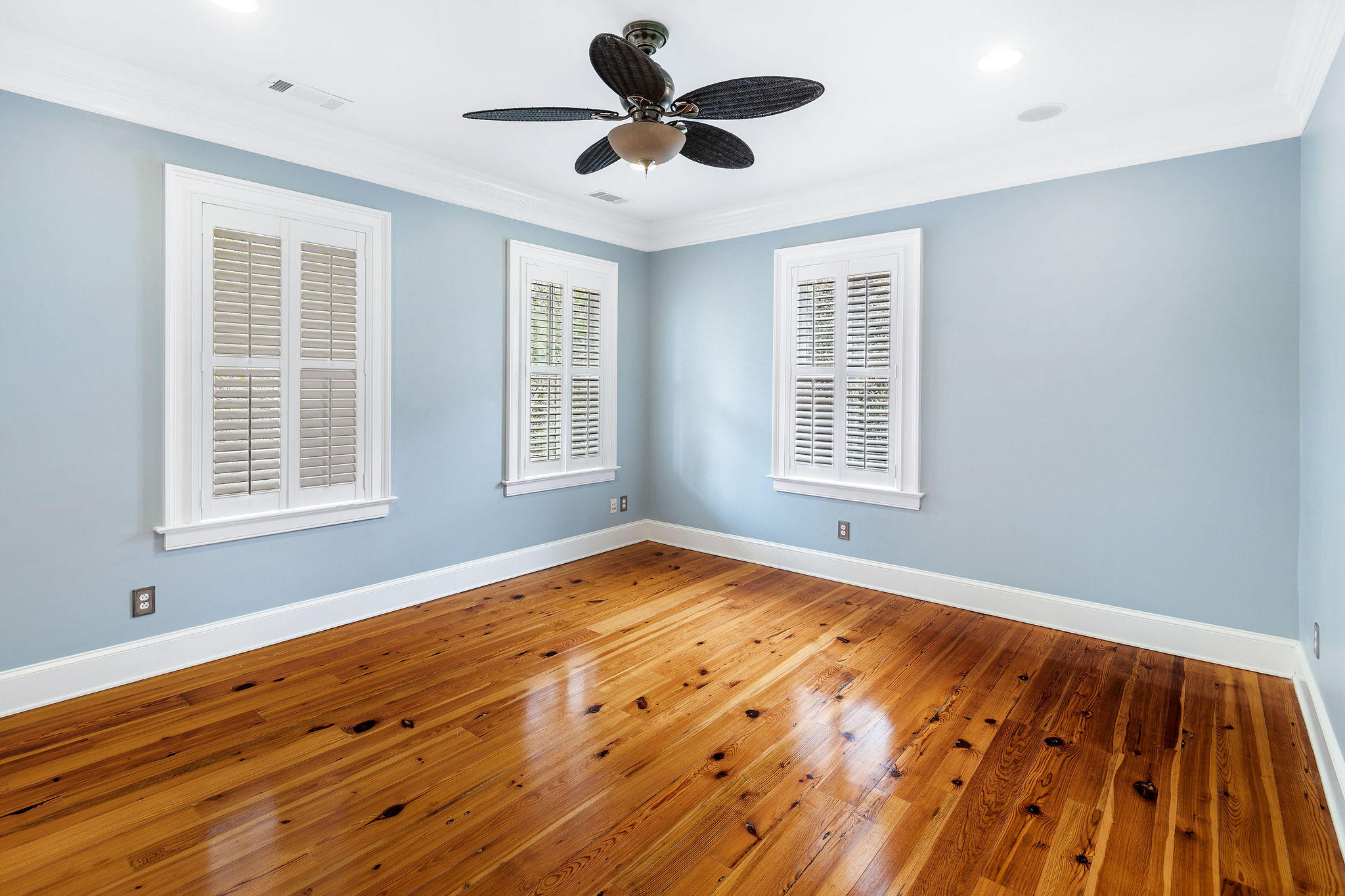 32 Eastlake Road Mount Pleasant, SC 29464 - Photo 22 of 48 32EastlakeRoad-KeenEyeMarketing-22