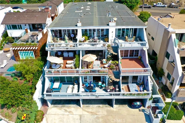 $7,500 | 714 Cliff Drive, Laguna Beach, CA 92651