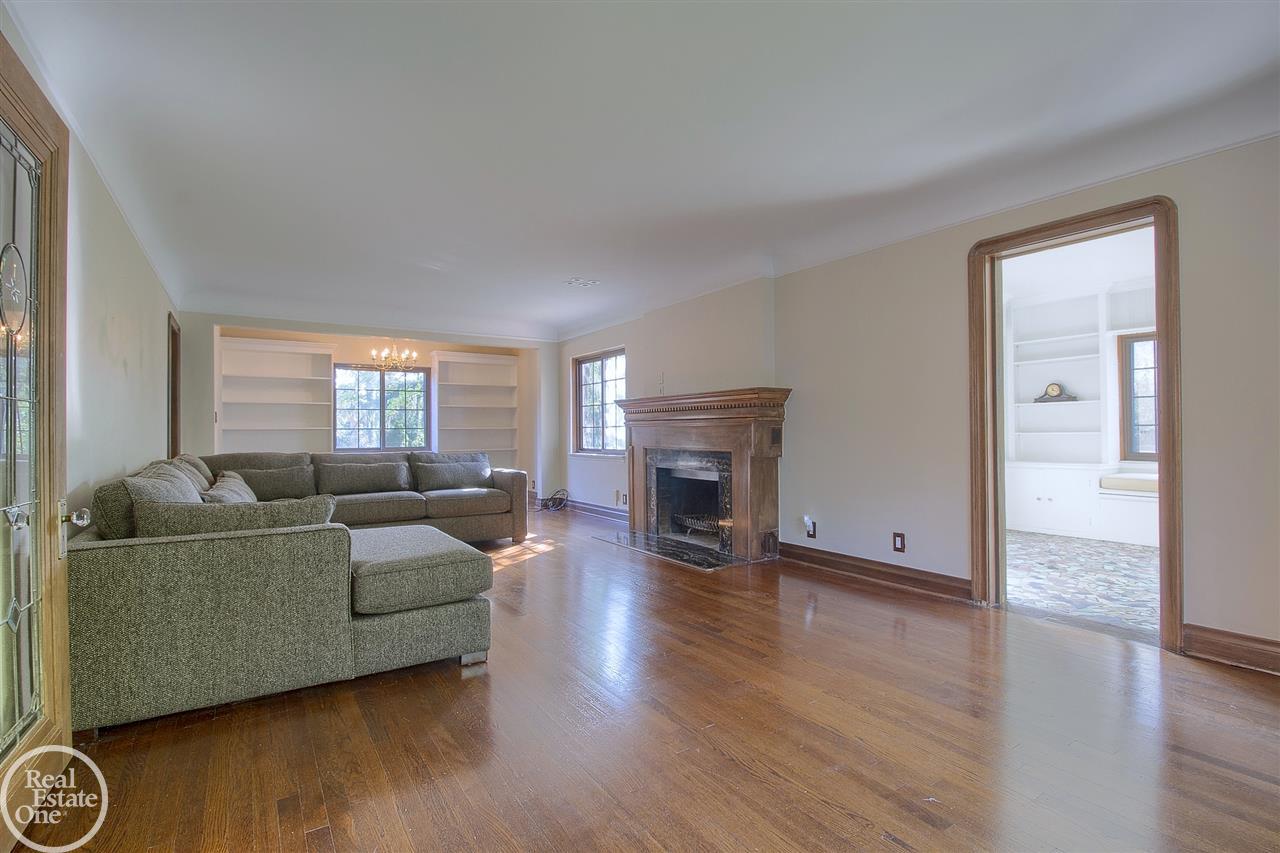1170 Harvard Road Grosse Pointe Park, MI 48230 - Photo 8 of 30