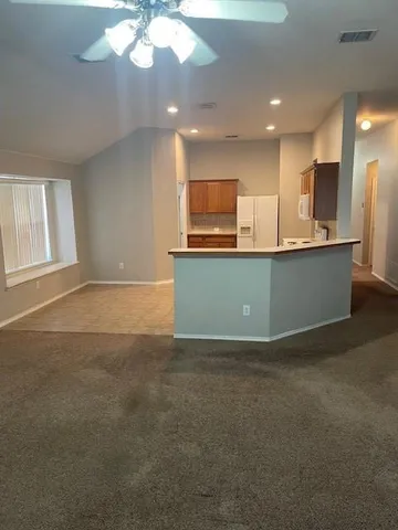 $2,100 | 5413 Chinkapin Lane, Fort Worth, TX 76244