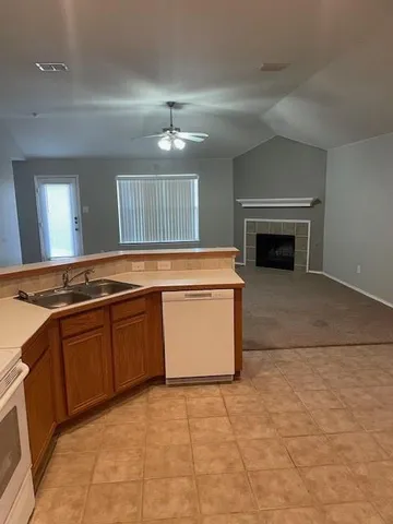 $2,100 | 5413 Chinkapin Lane, Fort Worth, TX 76244