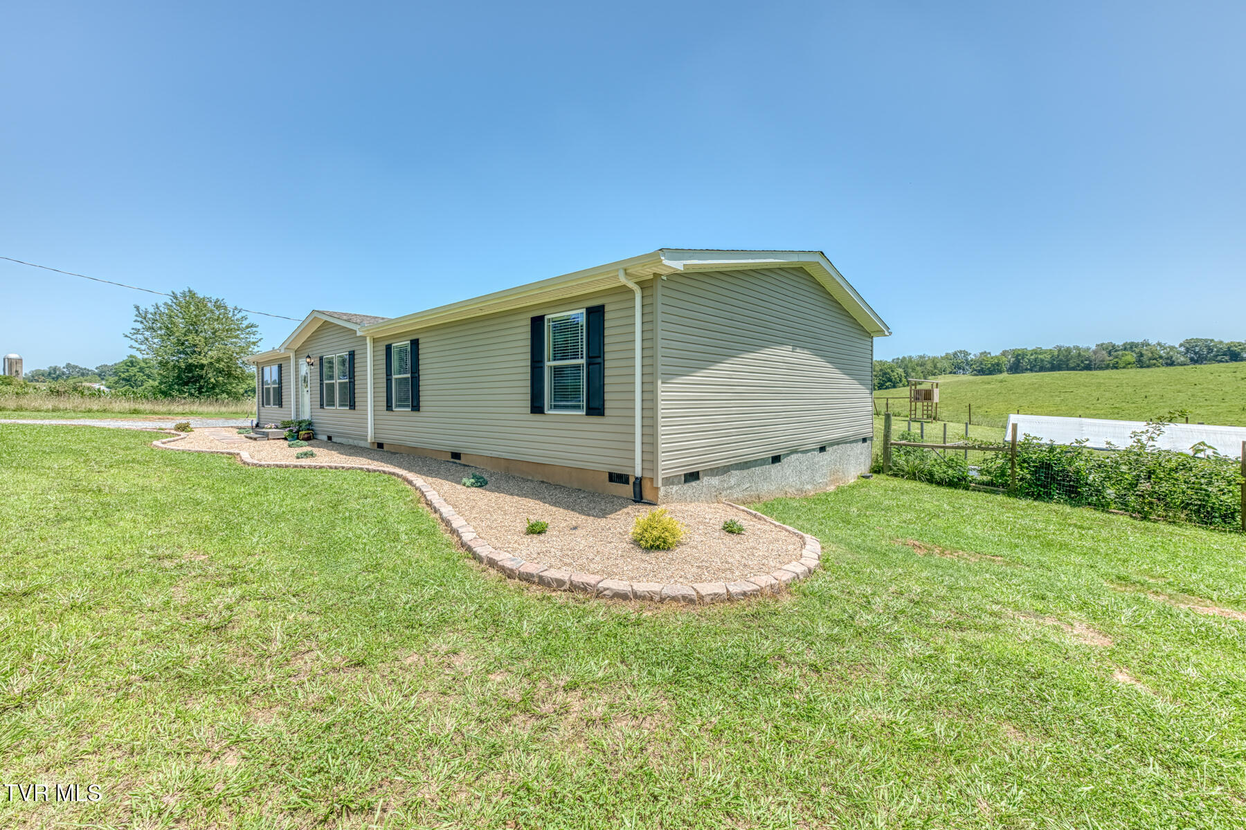 230 Bowmantown Church Road Limestone, TN 37681 - Photo 39 of 71 230 Bowmantown Church Rd-43
