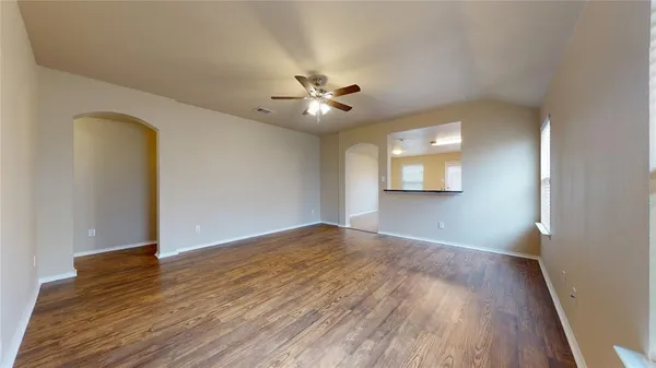 $1,950 | 471 Harding Lane, Lavon, TX 75166