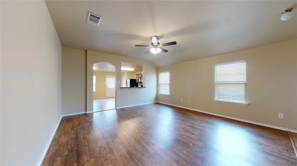 $1,950 | 471 Harding Lane, Lavon, TX 75166