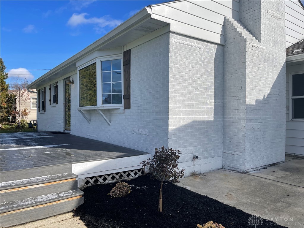 420 West Possum Road Springfield, OH 45506 - Photo 6 of 55