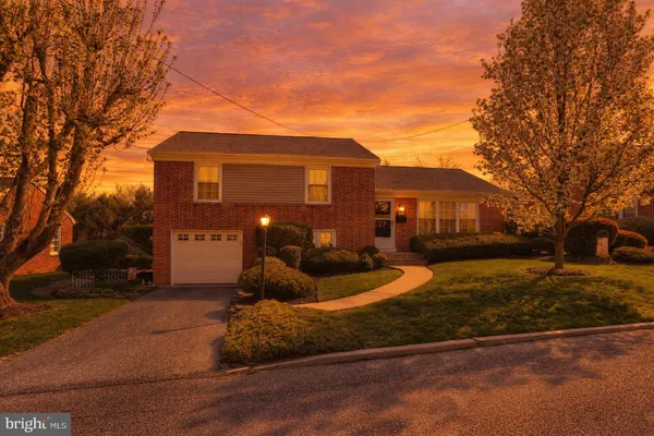 $364,900 | 904 South 2nd Avenue, Lebanon, PA 17042
