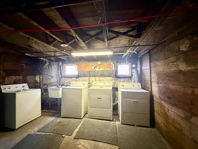 $1,800 | 67 Elm Road, Unit 4, Newark, NJ 07105