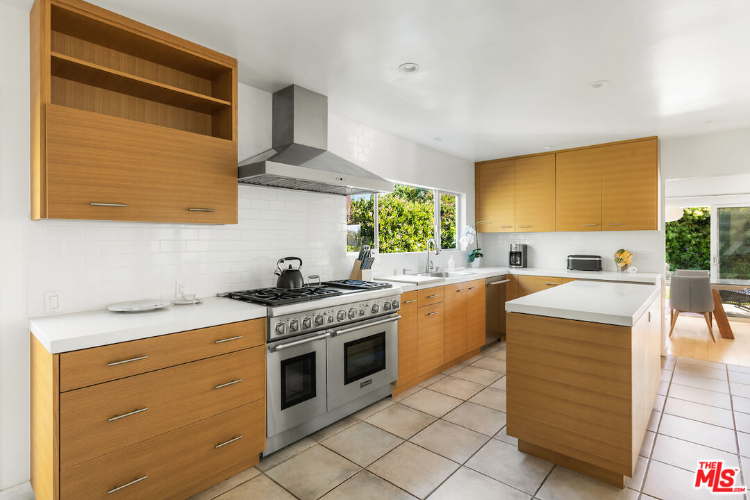 3625 Surfwood Road Malibu, CA 90265 - Photo 13 of 30