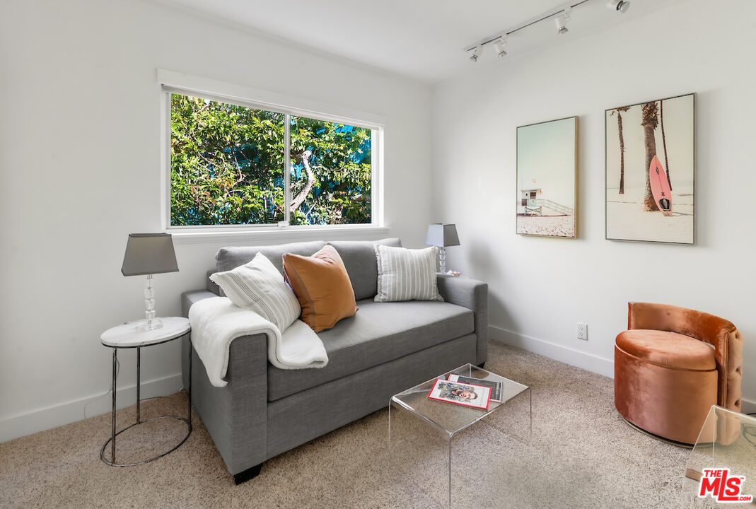 3625 Surfwood Road Malibu, CA 90265 - Photo 20 of 30