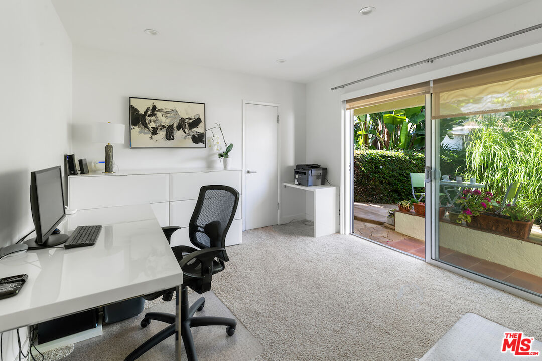 3625 Surfwood Road Malibu, CA 90265 - Photo 21 of 30