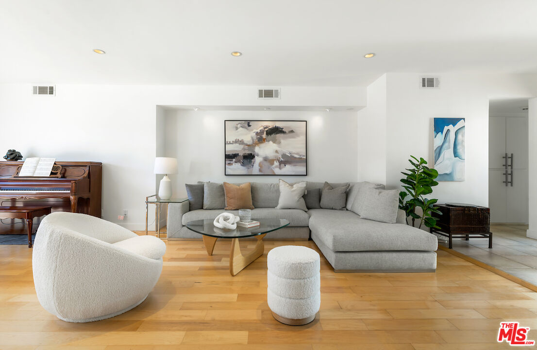 3625 Surfwood Road Malibu, CA 90265 - Photo 8 of 30