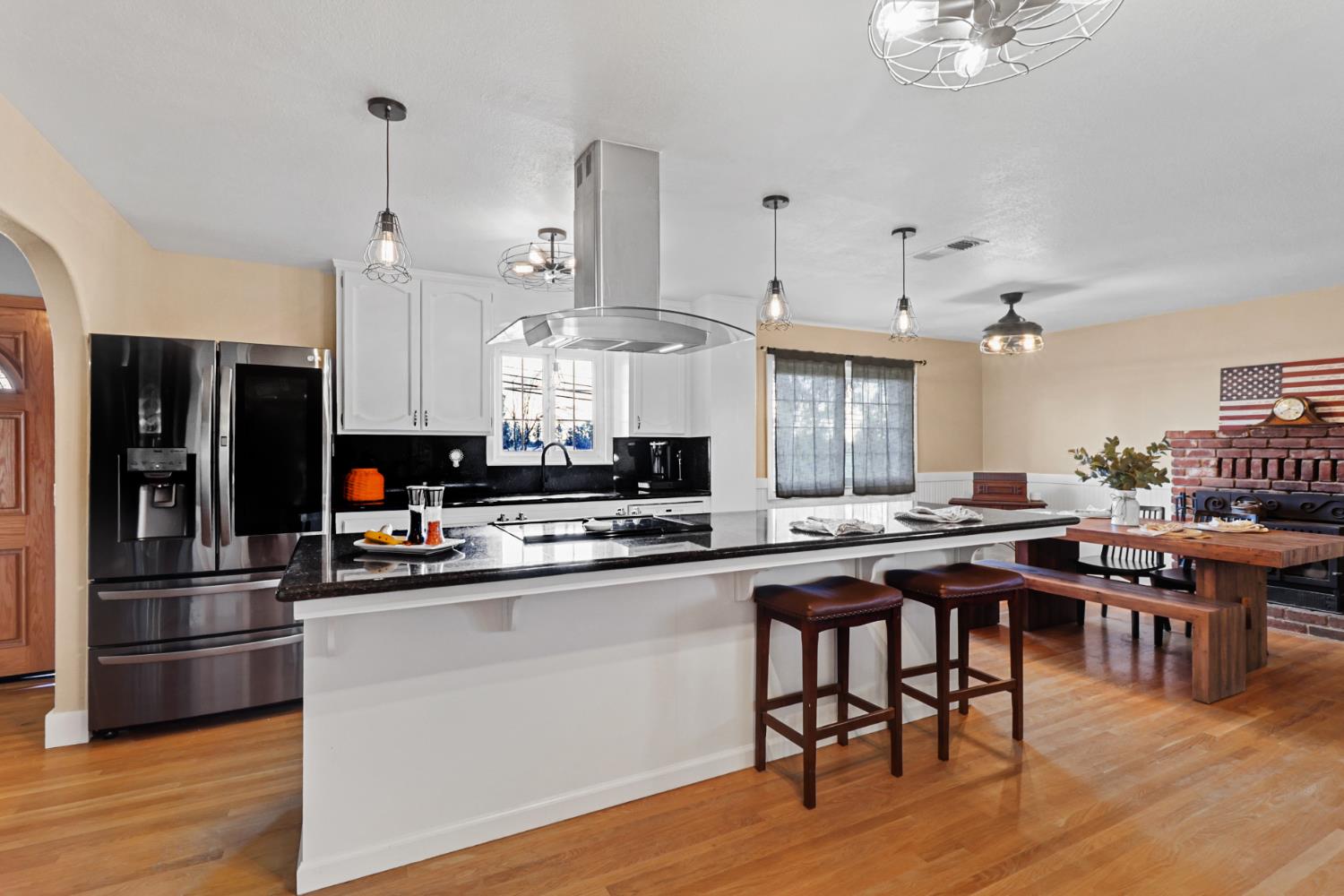 10695 Calvine Road Sacramento, CA 95830 - Photo 17 of 81