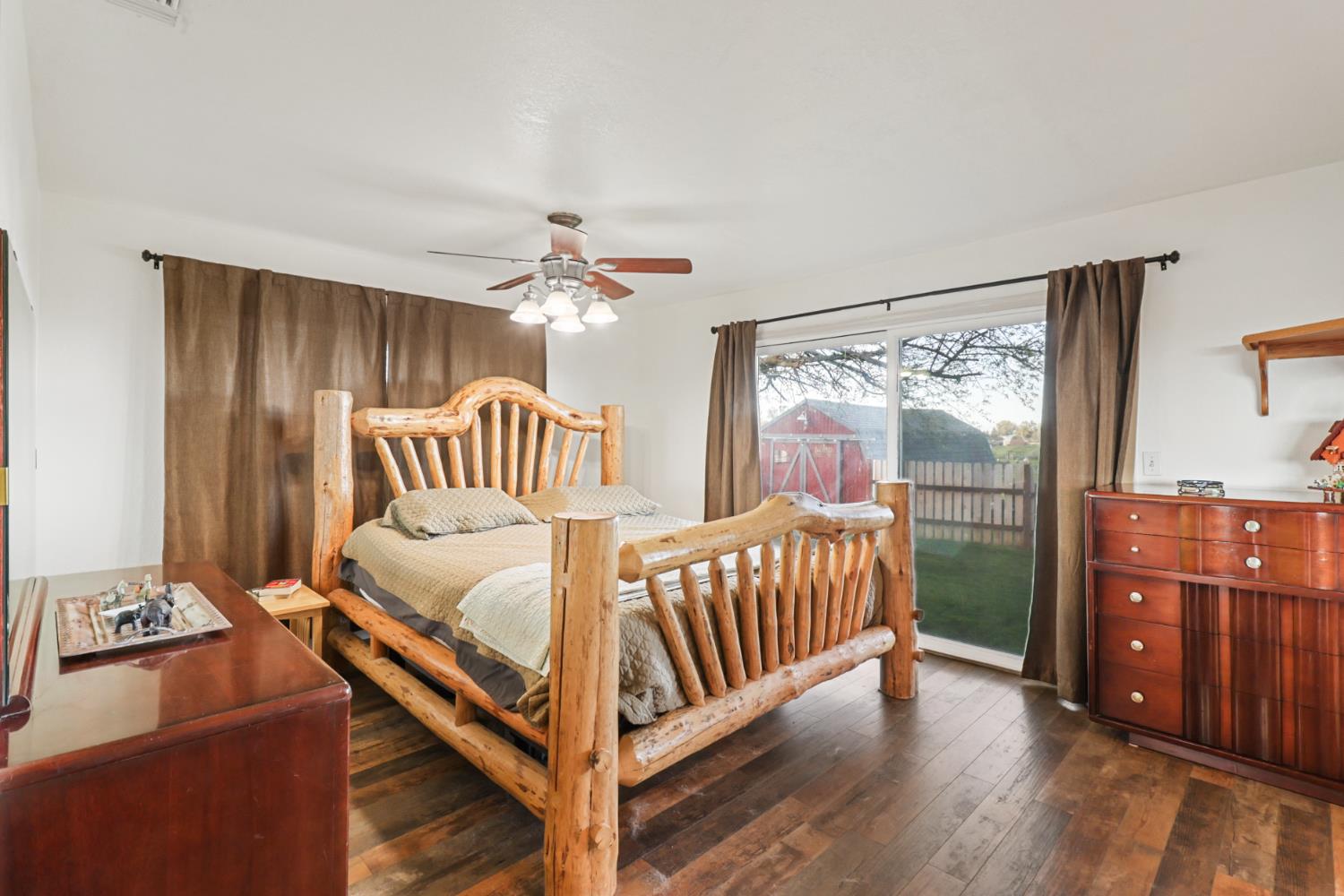 10695 Calvine Road Sacramento, CA 95830 - Photo 22 of 81