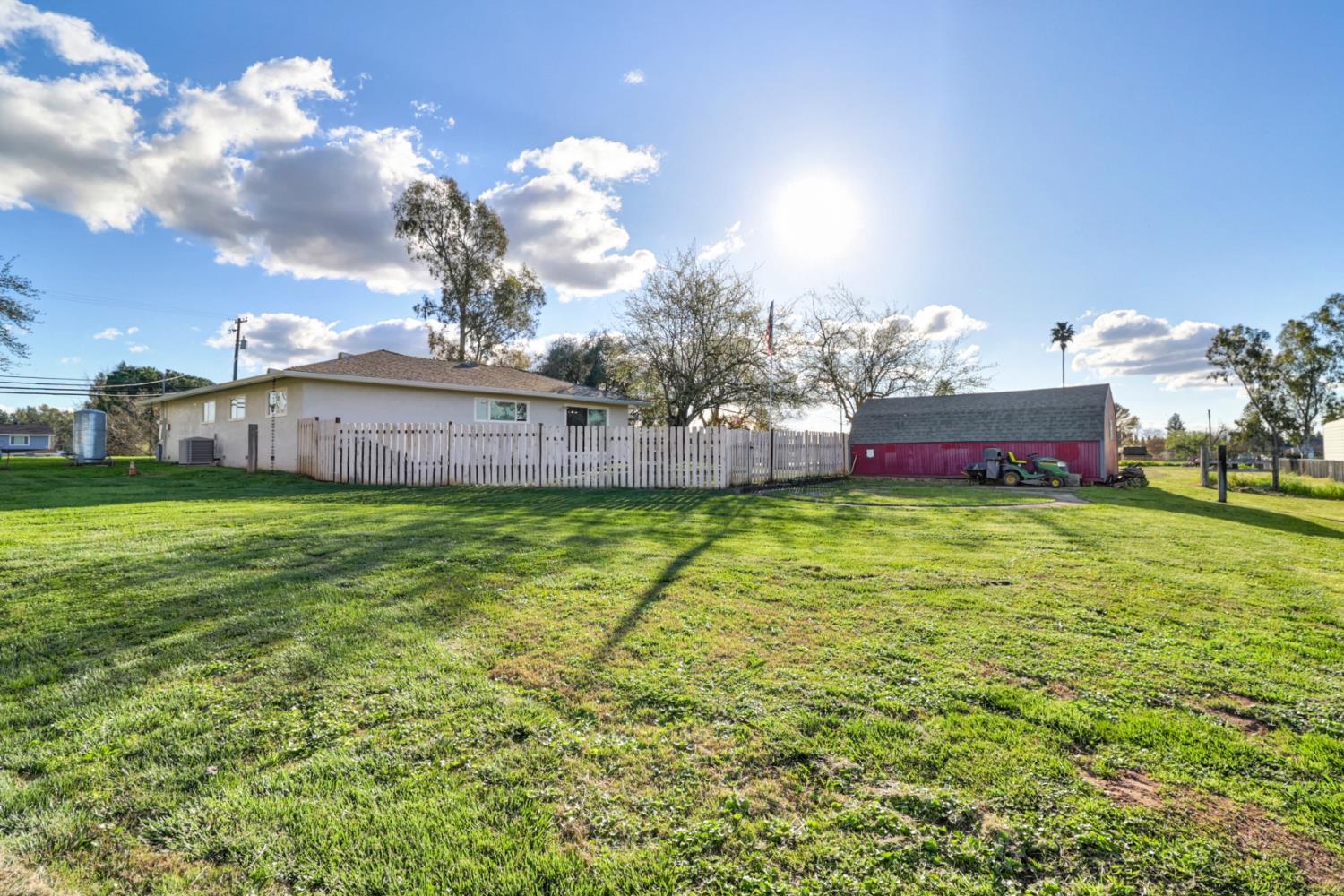 10695 Calvine Road Sacramento, CA 95830 - Photo 32 of 81