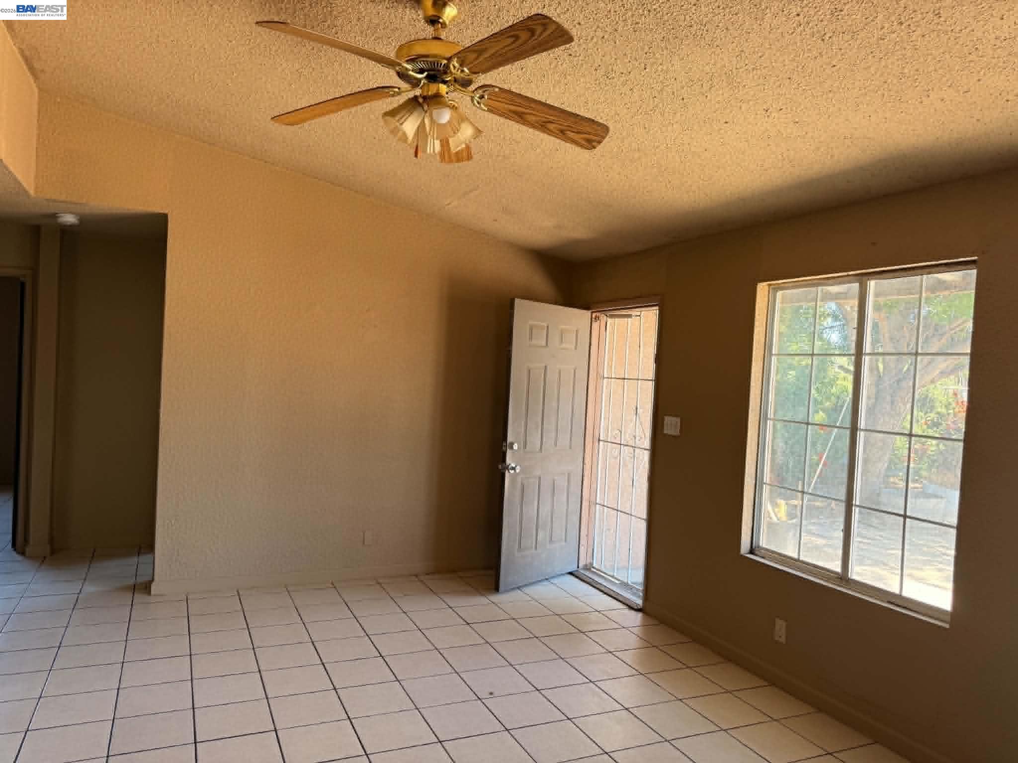 1753 South Carpenter Road Modesto, CA 95351 - Photo 4 of 10
