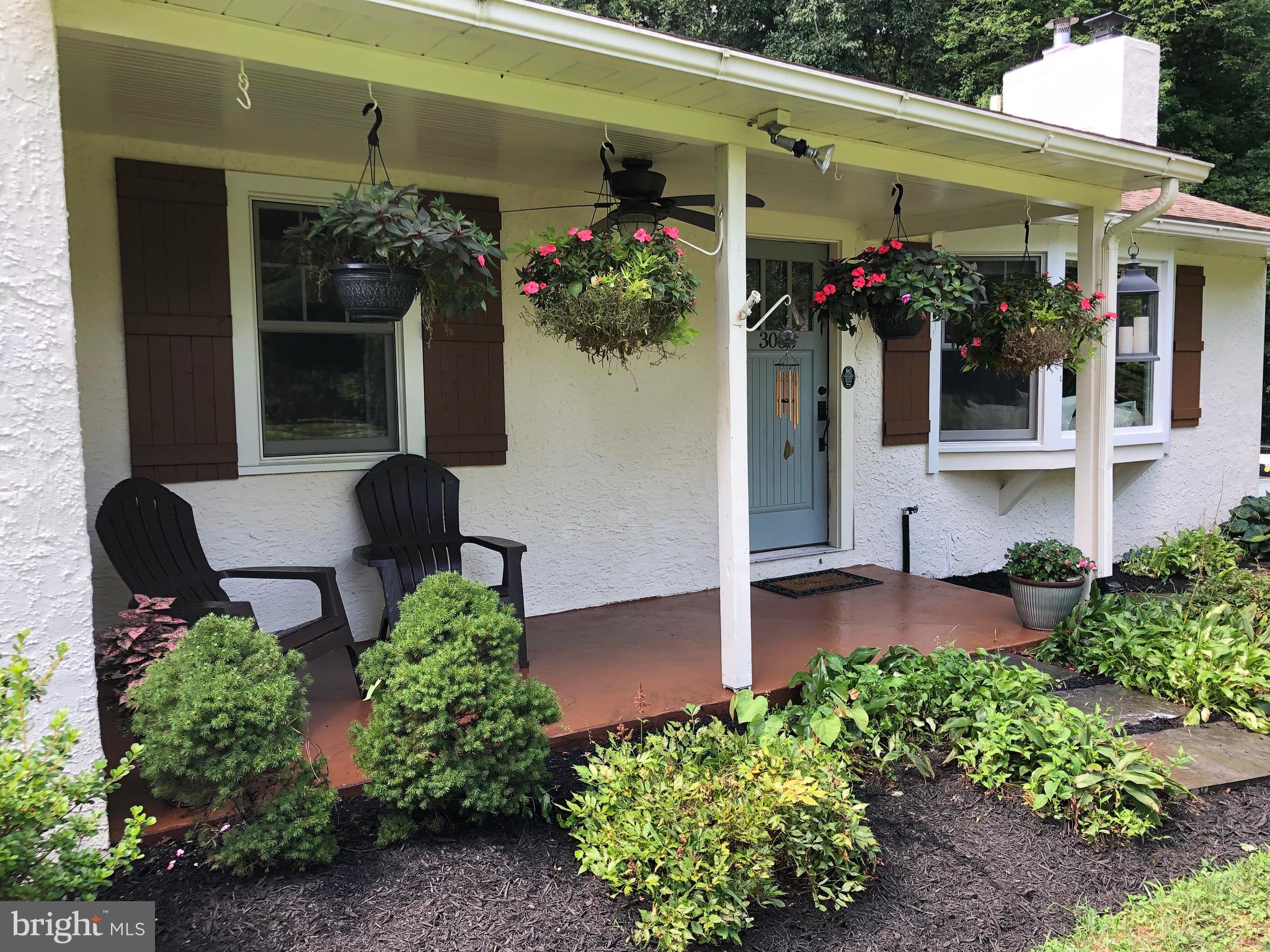 3086 Conestoga Road Glenmoore, PA 19343 - Photo 2 of 22 Front porch