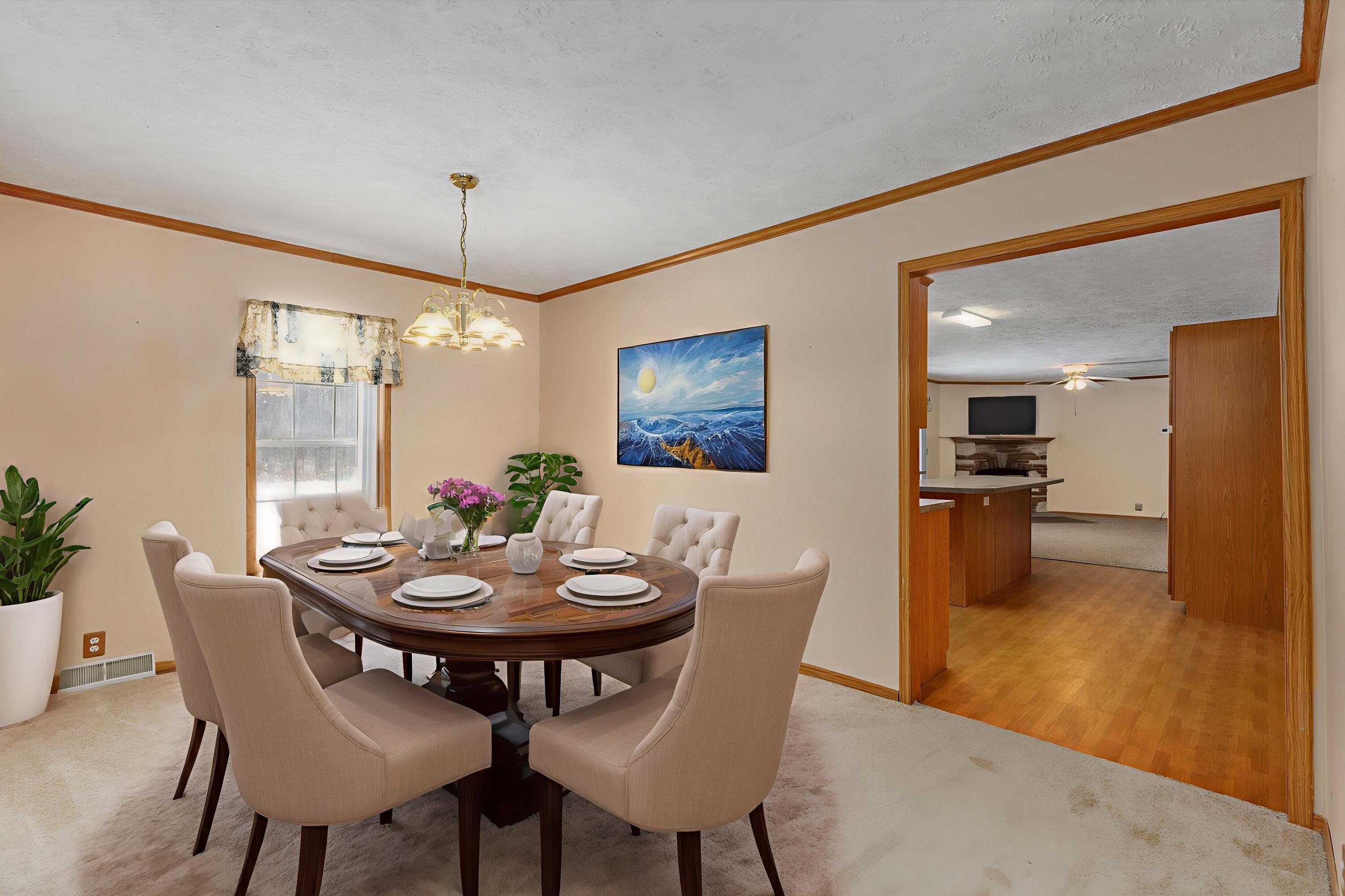 37710 Herman Street Romulus, MI 48174 - Photo 17 of 54 13-37710-Herman-St-Romulus-0012 - Dining