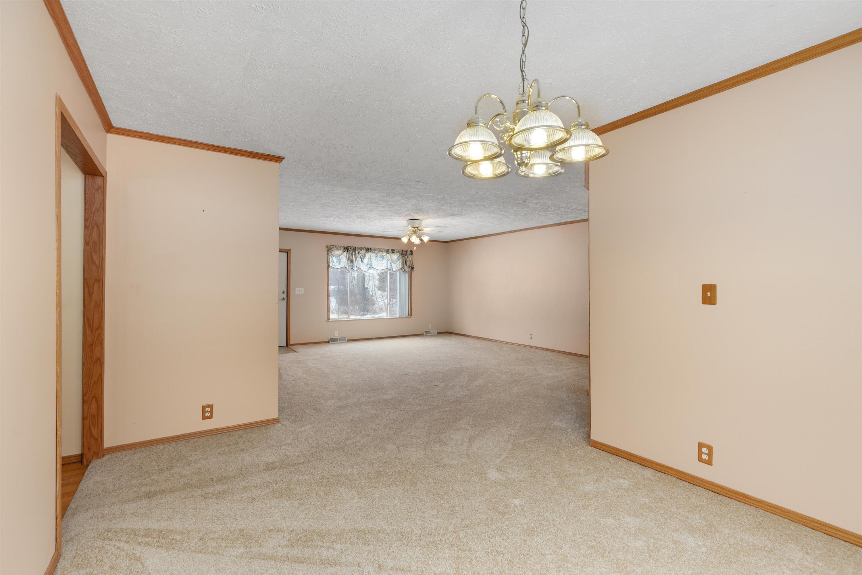 37710 Herman Street Romulus, MI 48174 - Photo 18 of 54 14-37710 Herman St Romulus 0013