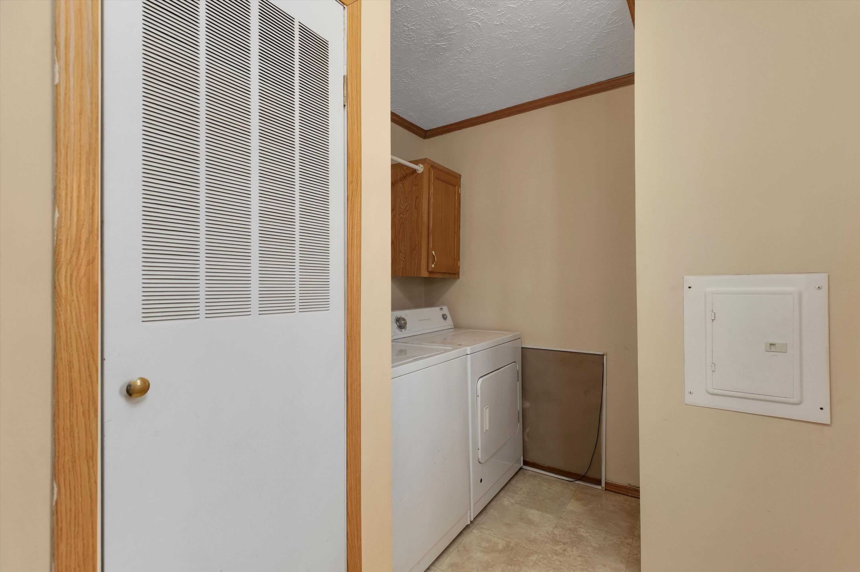 37710 Herman Street Romulus, MI 48174 - Photo 40 of 54 32-37710 Herman St Romulus 0031