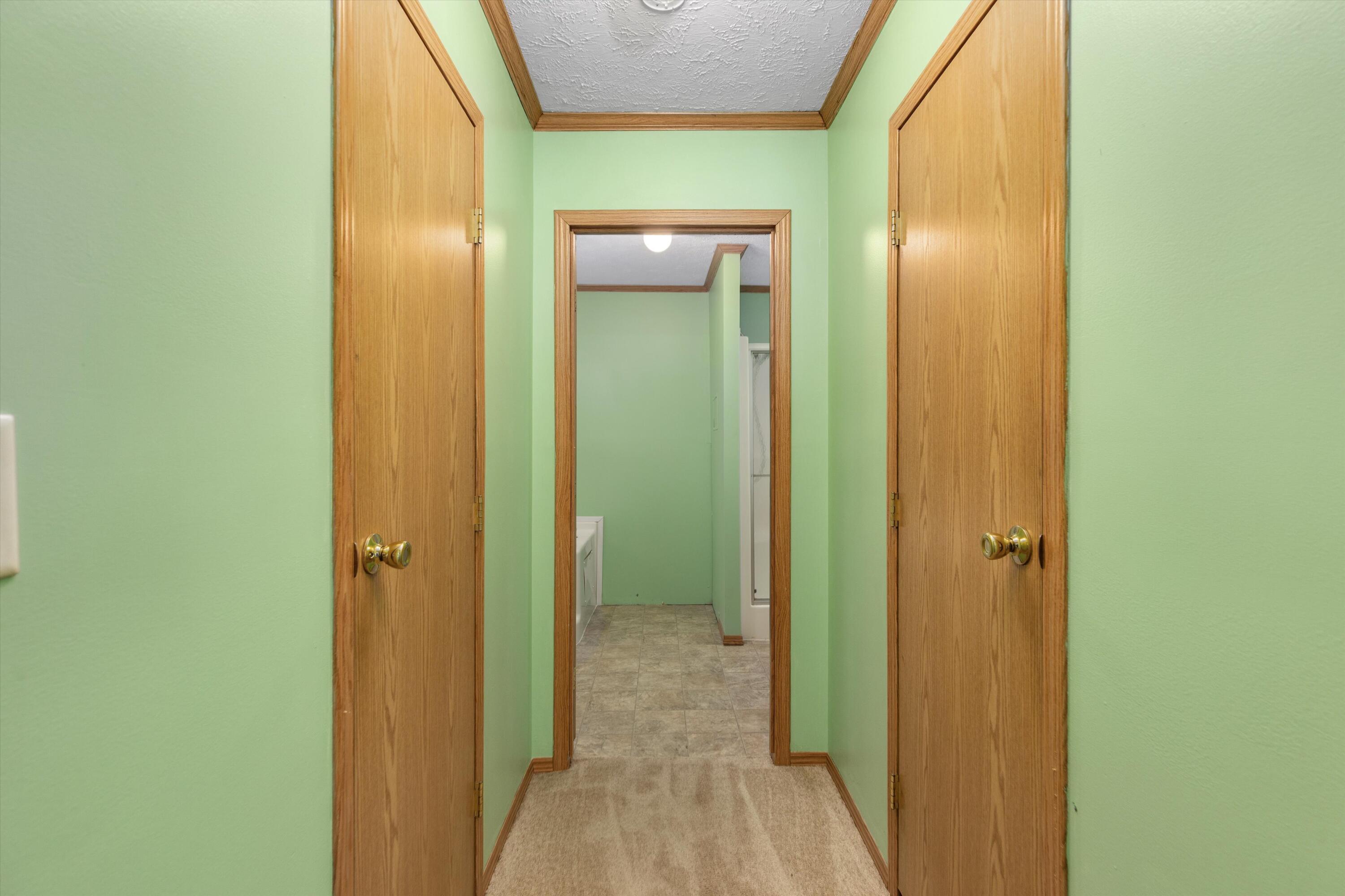 37710 Herman Street Romulus, MI 48174 - Photo 9 of 54 07-37710 Herman St Romulus 0006