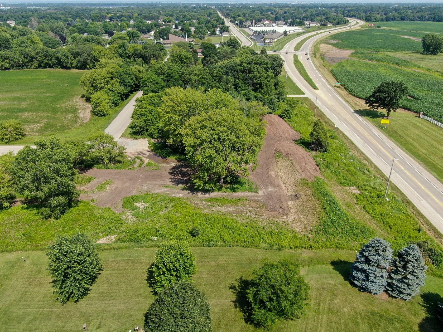 Pierce Lane, Unit 4 Oshkosh, WI 54904 - Photo 9 of 11