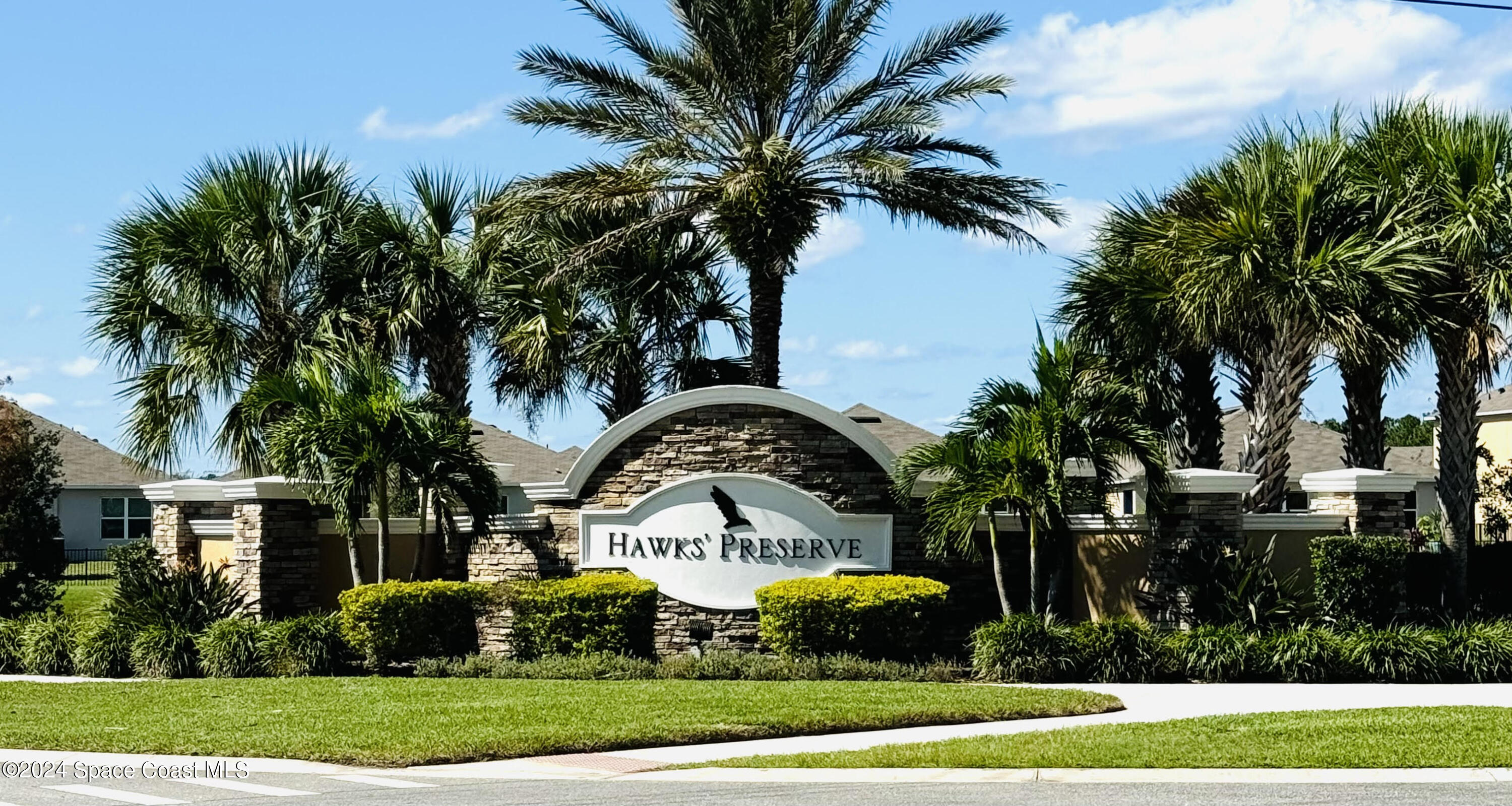 5305 Bear Corn Run Port Orange, FL 32128 - Photo 33 of 33 a front view of a house with a garden