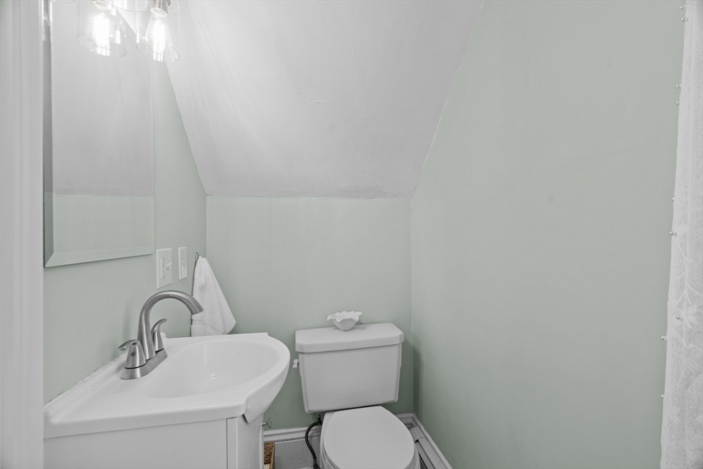 747 Madison Street Fall River, MA 02720 - Photo 16 of 42 Gallery Image 16