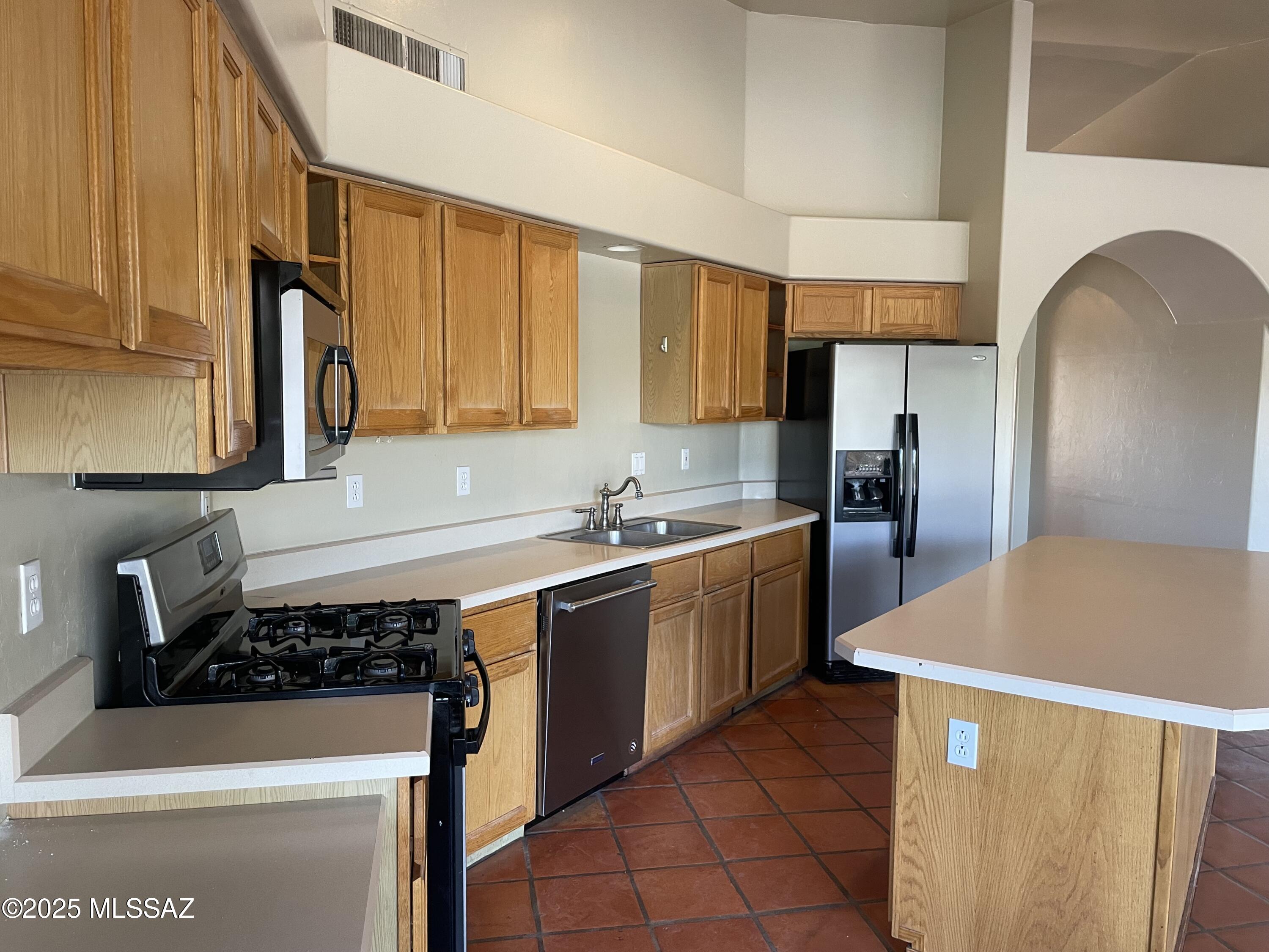 11065 East Snyder Road Tucson, AZ 85749 - Photo 6 of 49 original (20)