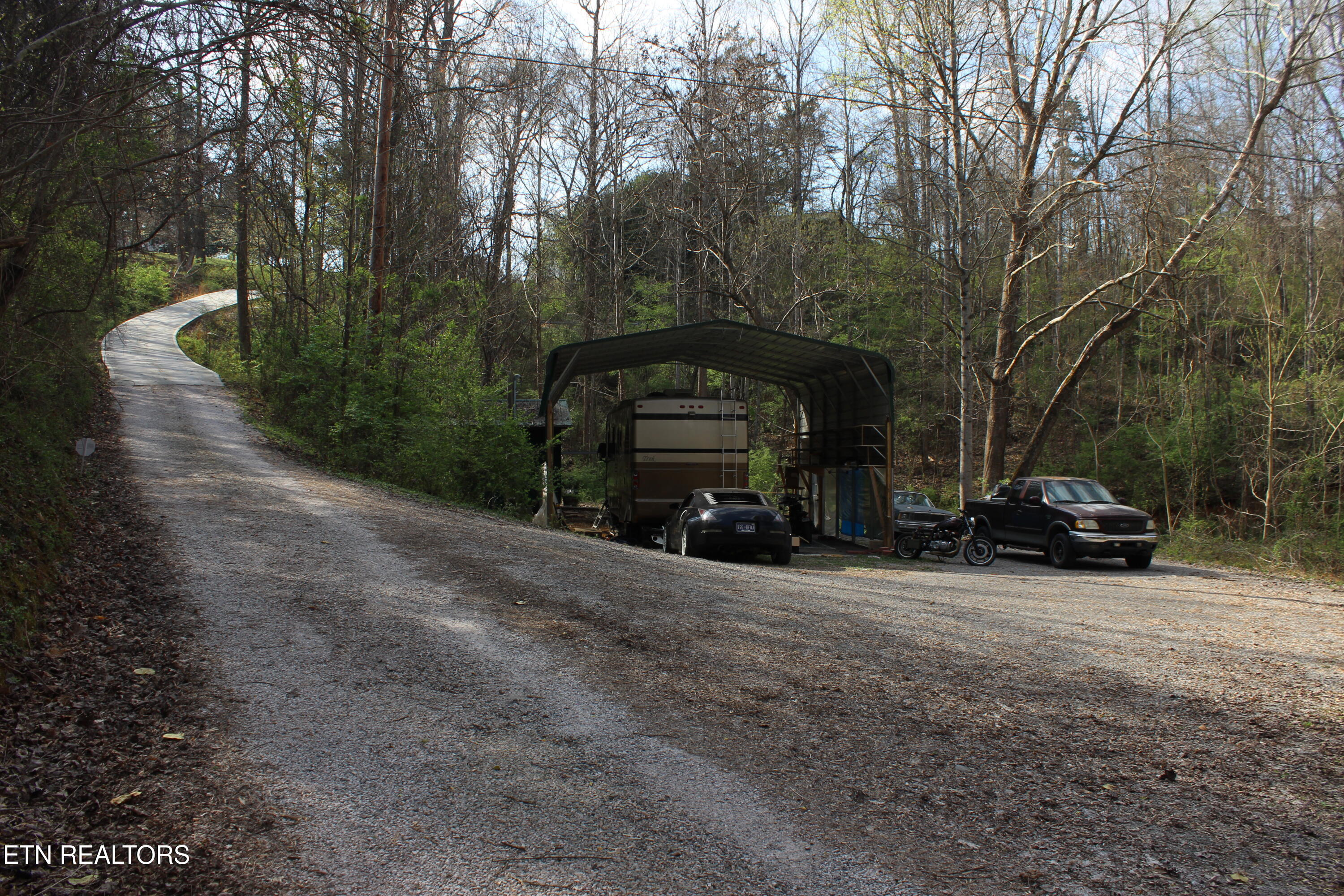 8710 Childress Road Powell, TN 37849 - Photo 3 of 5 IMG_1205