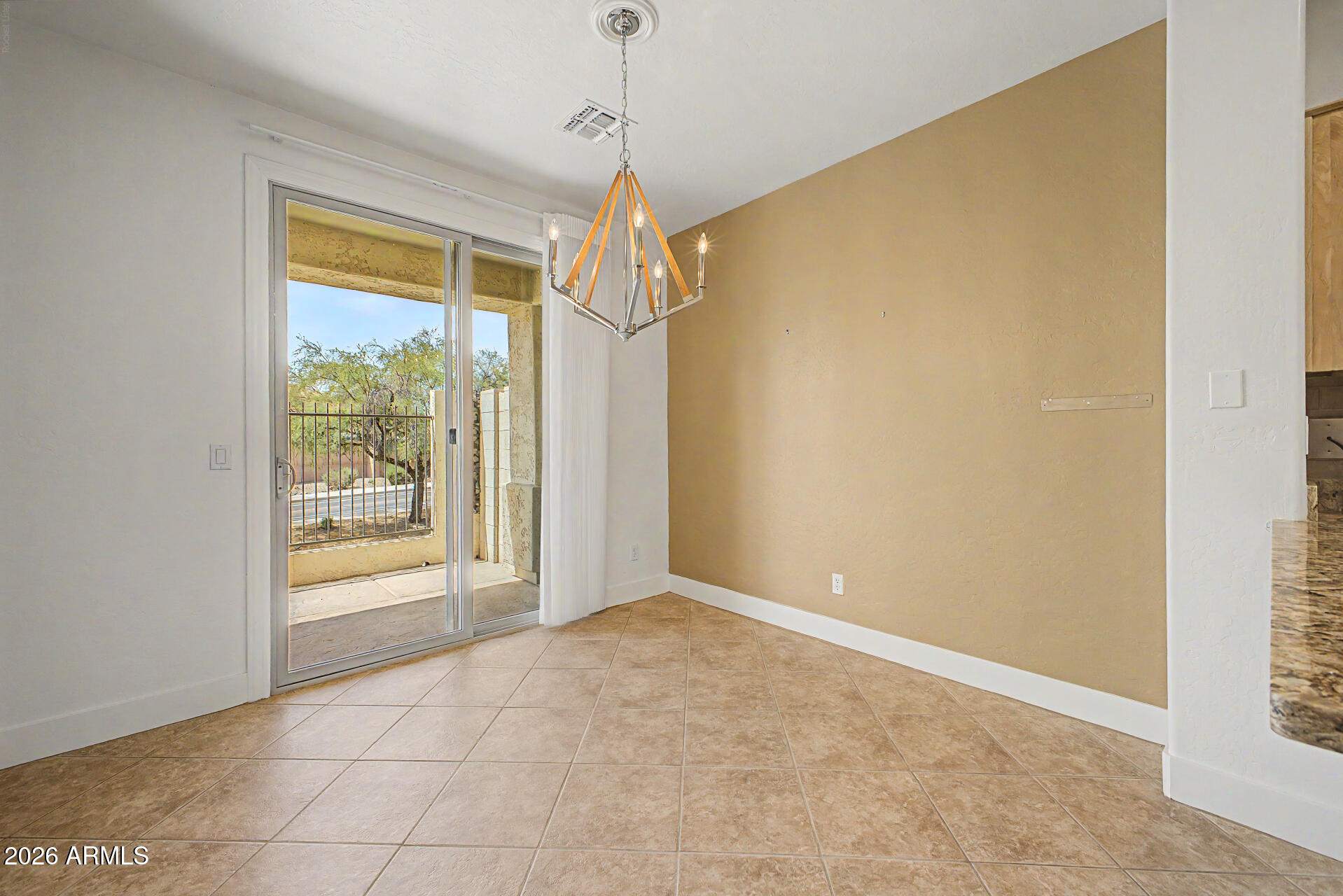 1024 East Frye Road, Unit 1065 Phoenix, AZ 85048 - Photo 9 of 53 09 - Frye