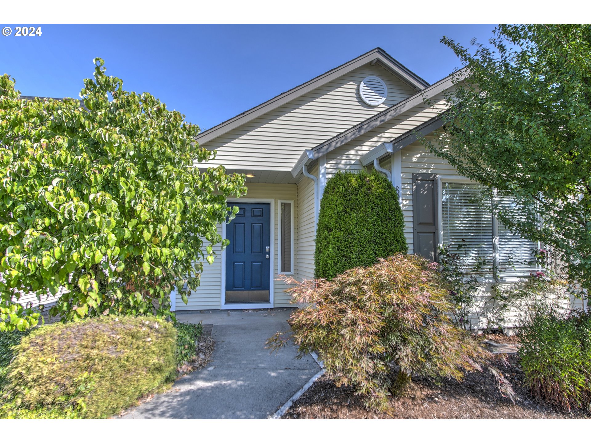 802 Southeast Rasmussen Boulevard Battle Ground, WA 98604 - Photo 3 of 45 Gallery Image 3