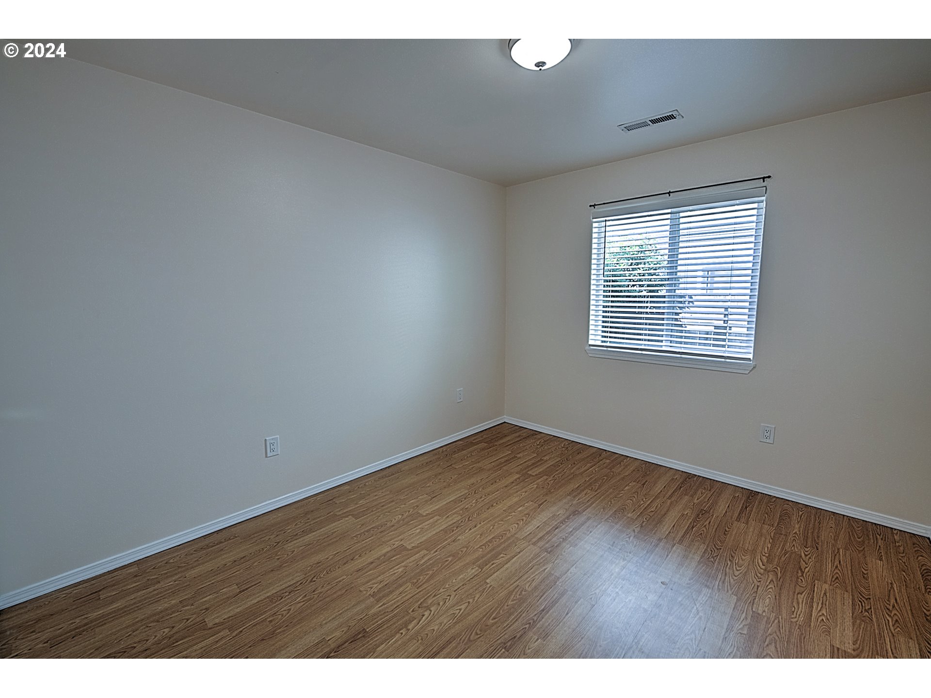 802 Southeast Rasmussen Boulevard Battle Ground, WA 98604 - Photo 34 of 45 Gallery Image 34