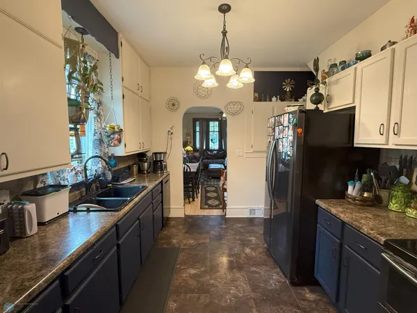 $199,900 | 209 Lincoln Avenue Northeast, Twin Valley, MN 56584