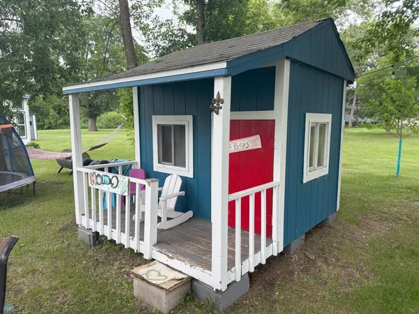 $199,900 | 209 Lincoln Avenue Northeast, Twin Valley, MN 56584