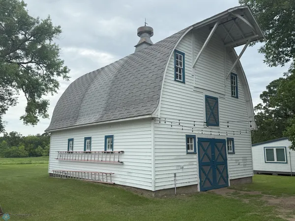 $199,900 | 209 Lincoln Avenue Northeast, Twin Valley, MN 56584