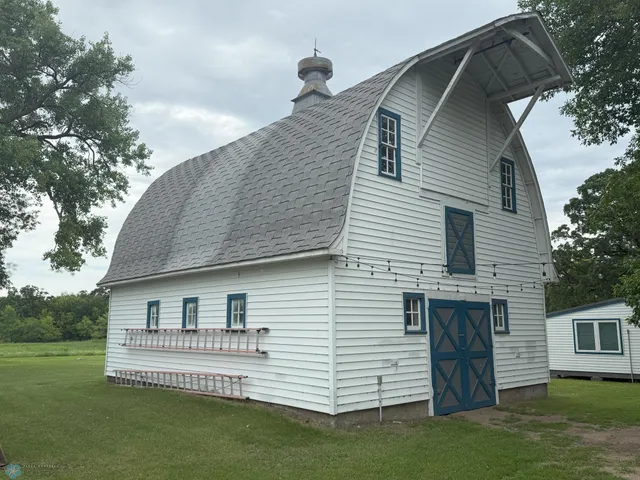 $209,900 | 209 Lincoln Avenue Northeast, Twin Valley, MN 56584