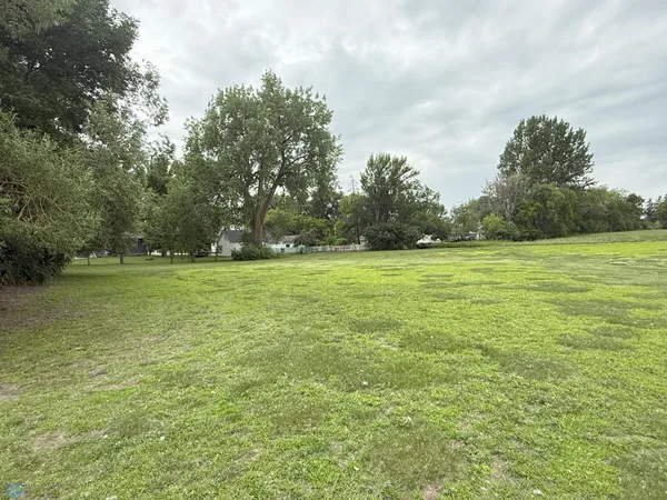 $199,900 | 209 Lincoln Avenue Northeast, Twin Valley, MN 56584