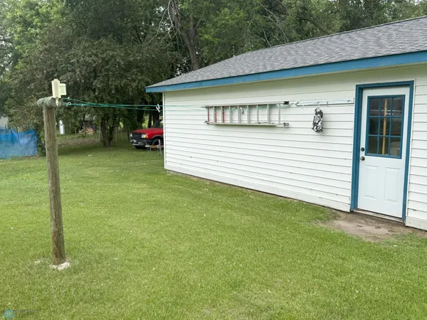 $199,900 | 209 Lincoln Avenue Northeast, Twin Valley, MN 56584