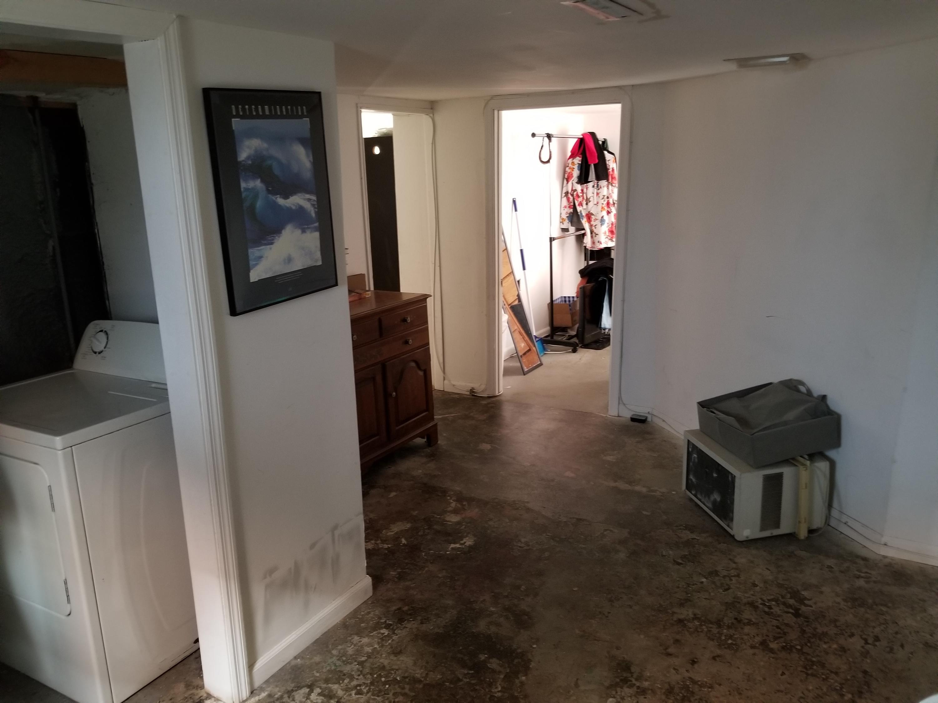 2440 Grandin Road Southwest Roanoke, VA 24015 - Photo 14 of 18 Lower hallway