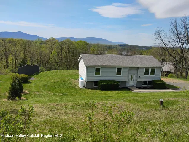 $499,900 | 1316 Woods Road, Germantown, NY 12526