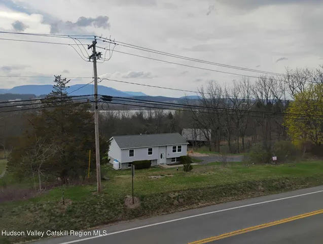 $499,900 | 1316 Woods Road, Germantown, NY 12526