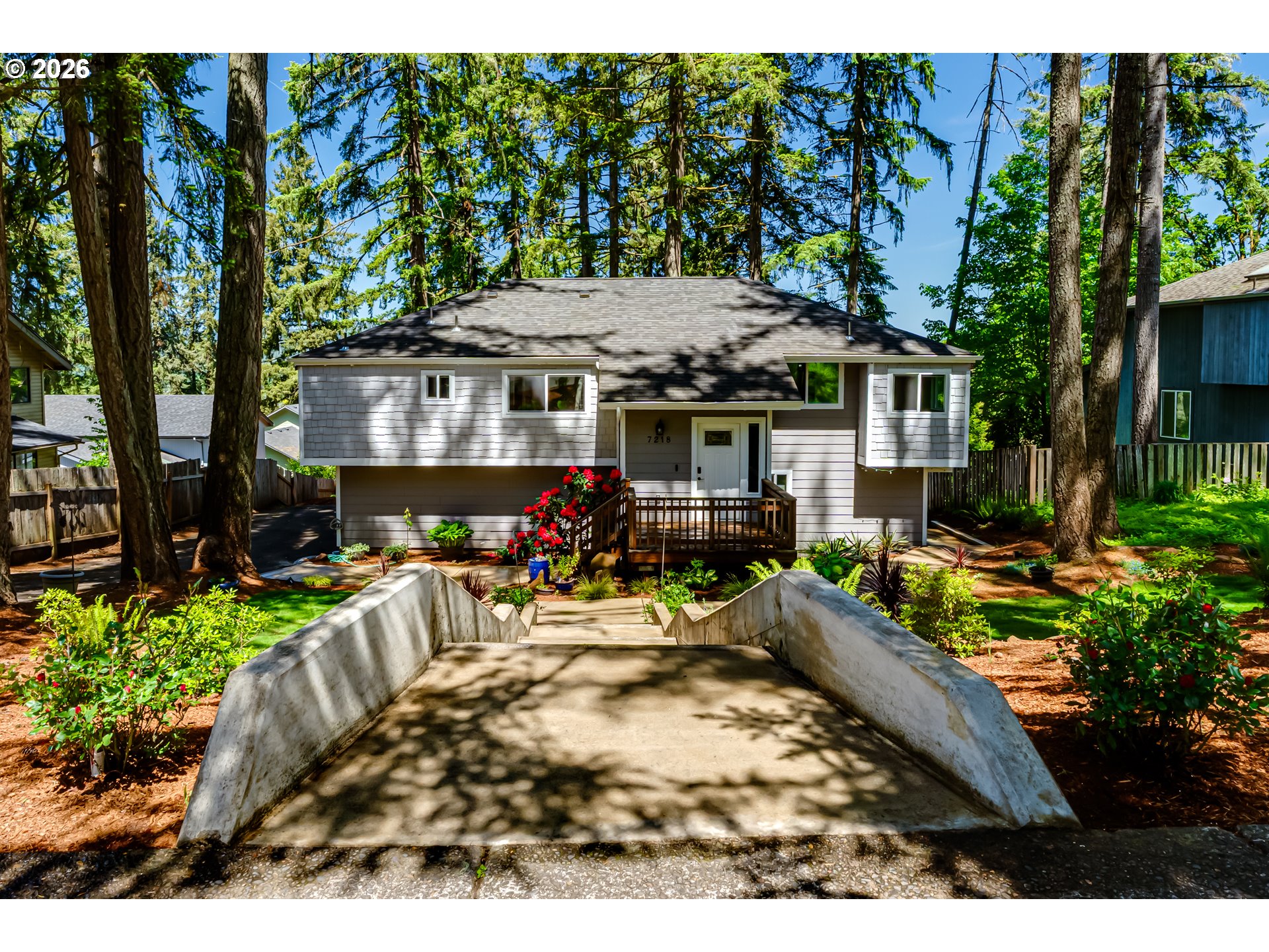 7218 Elderberry Street Springfield, OR 97478 - Photo 5 of 34