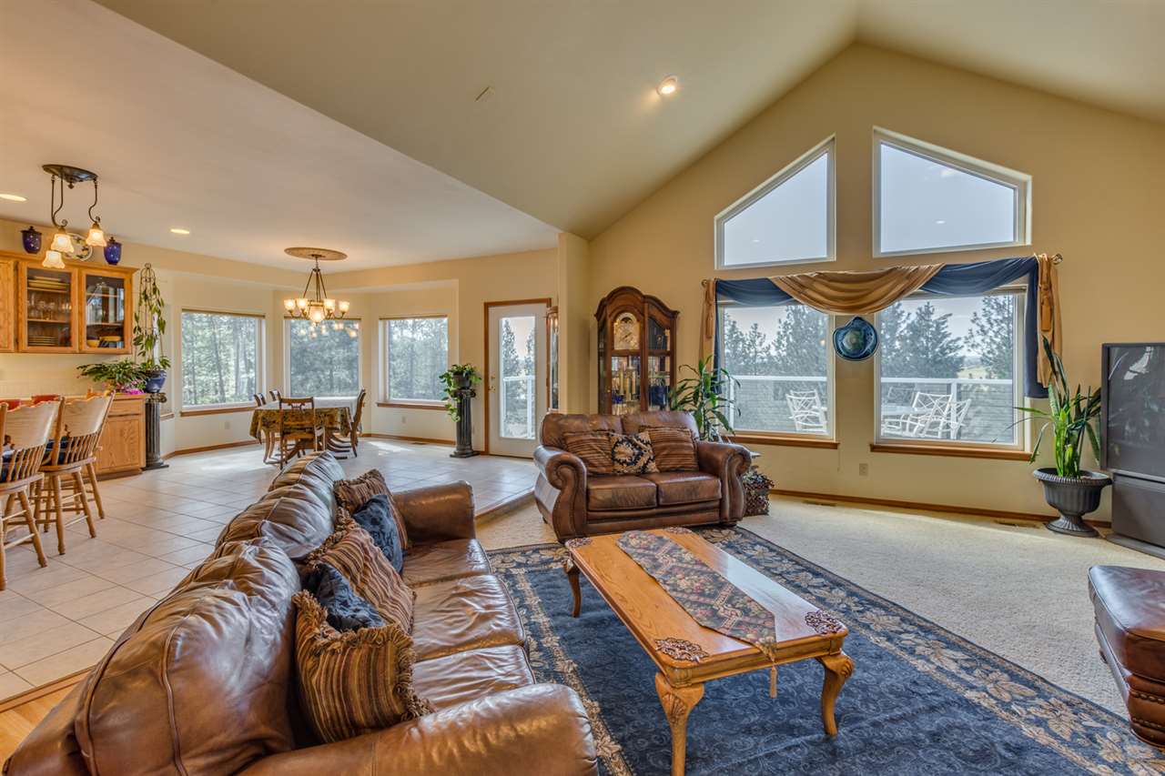 21912 North Dunn Road Colbert, WA 99005 - Photo 4 of 19