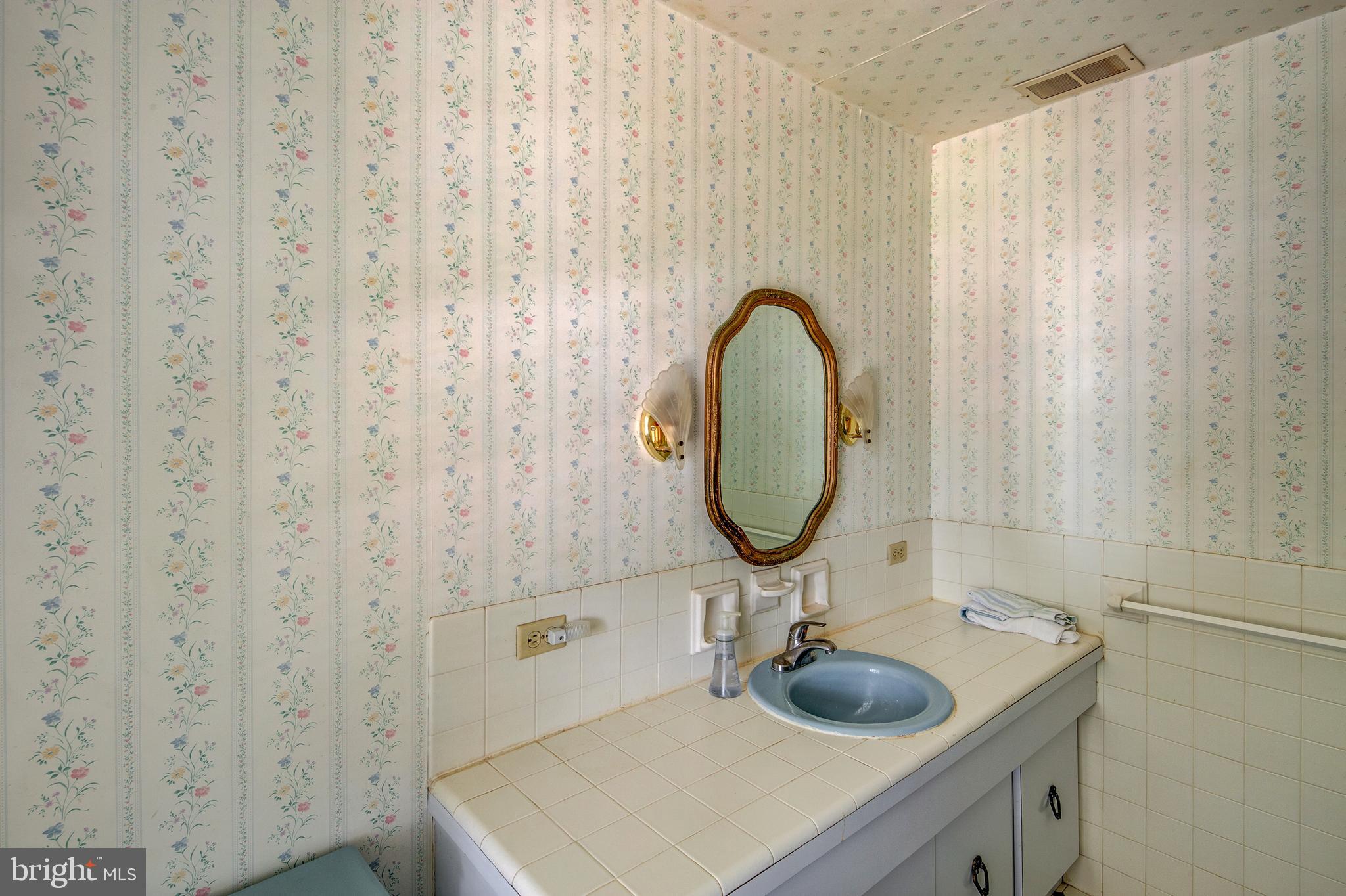 518 Marquis Road Haddonfield, NJ 08033 - Photo 17 of 31 Primary Bathroom