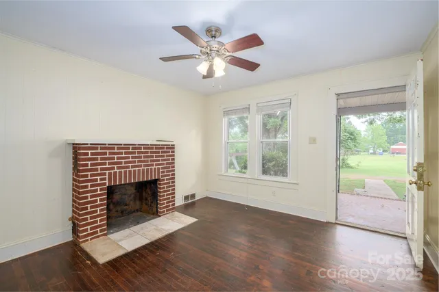 $249,900 | 4098 Highway 127, Hickory, NC 28602